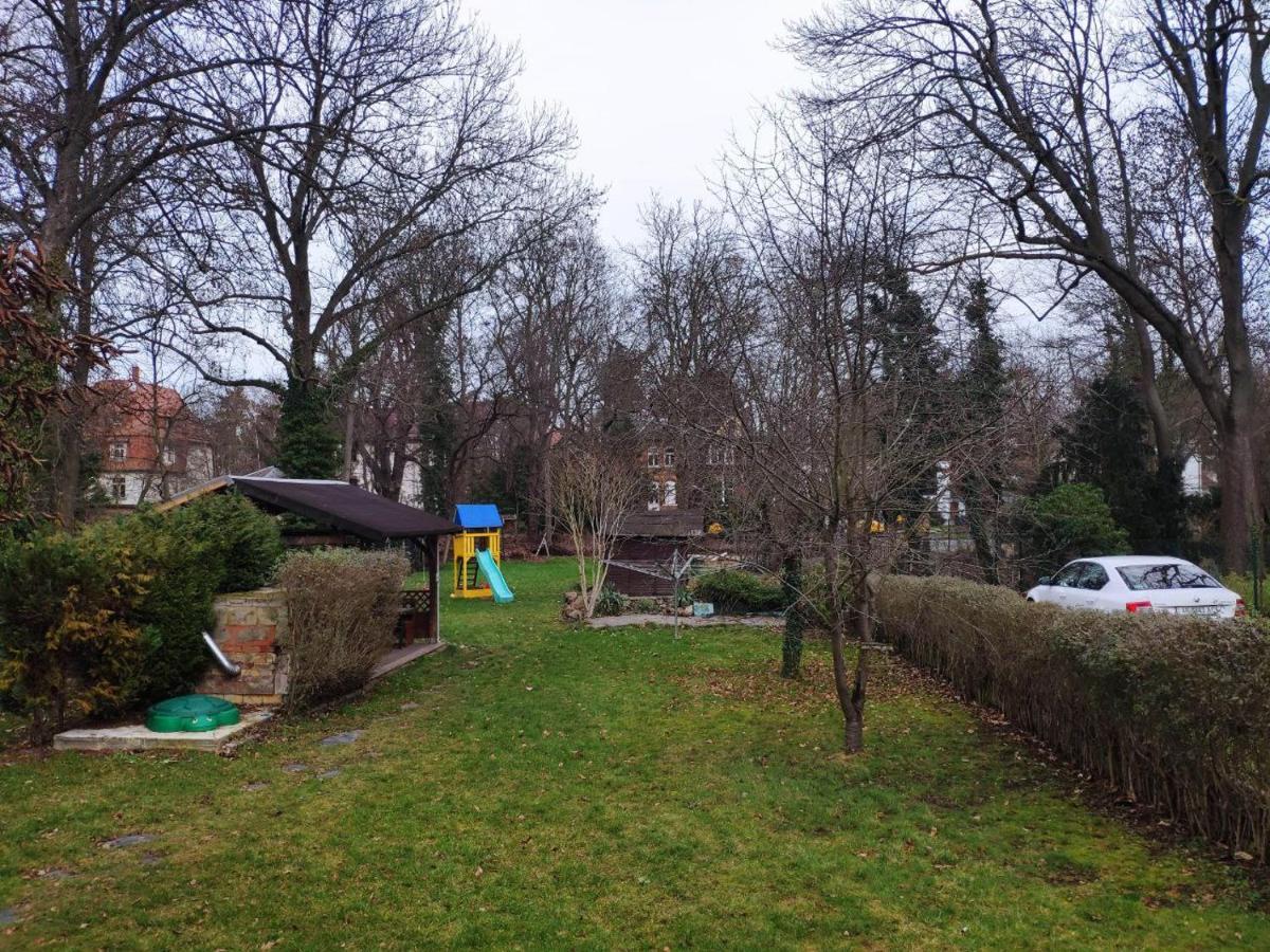 Ferienwohnung Mit 123Qm Fuer 8 Personen Mit Sehr Grossem Garten, Einfache Innen-Ausstattung Leipzig Extérieur photo