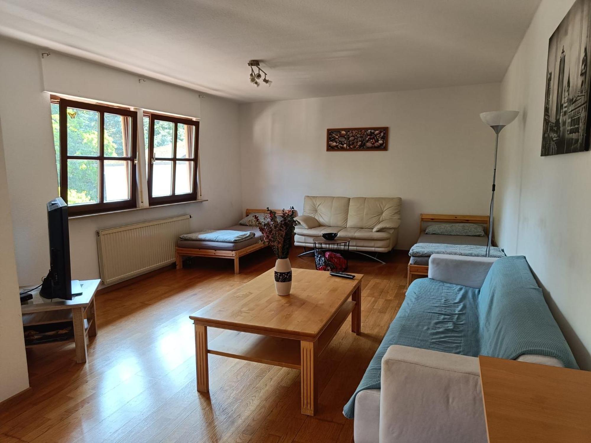 Ferienwohnung Mit 123Qm Fuer 8 Personen Mit Sehr Grossem Garten, Einfache Innen-Ausstattung Leipzig Extérieur photo