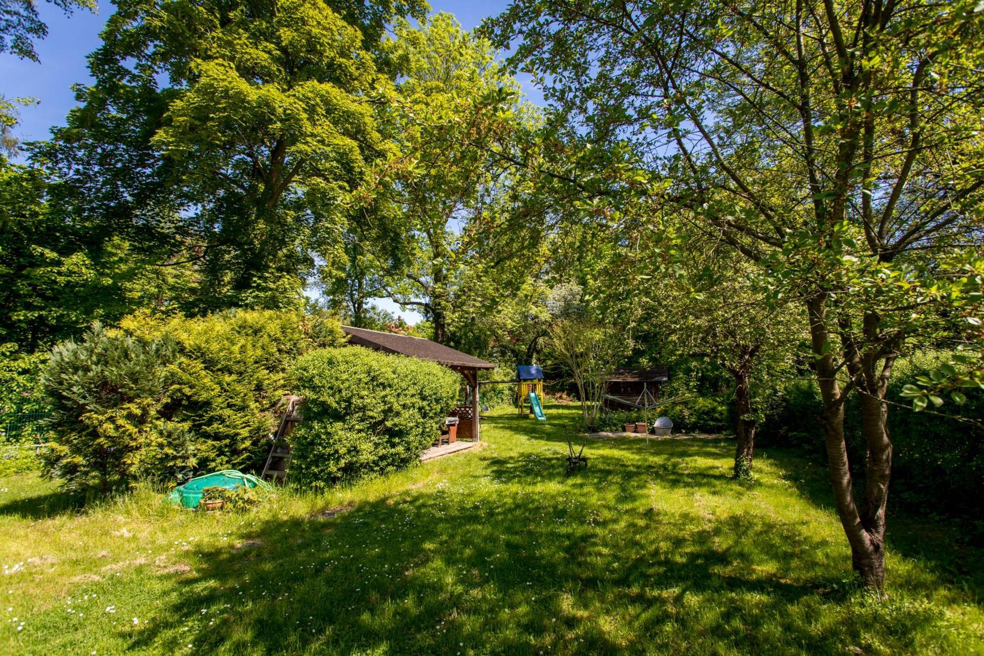Ferienwohnung Mit 123Qm Fuer 8 Personen Mit Sehr Grossem Garten, Einfache Innen-Ausstattung Leipzig Extérieur photo