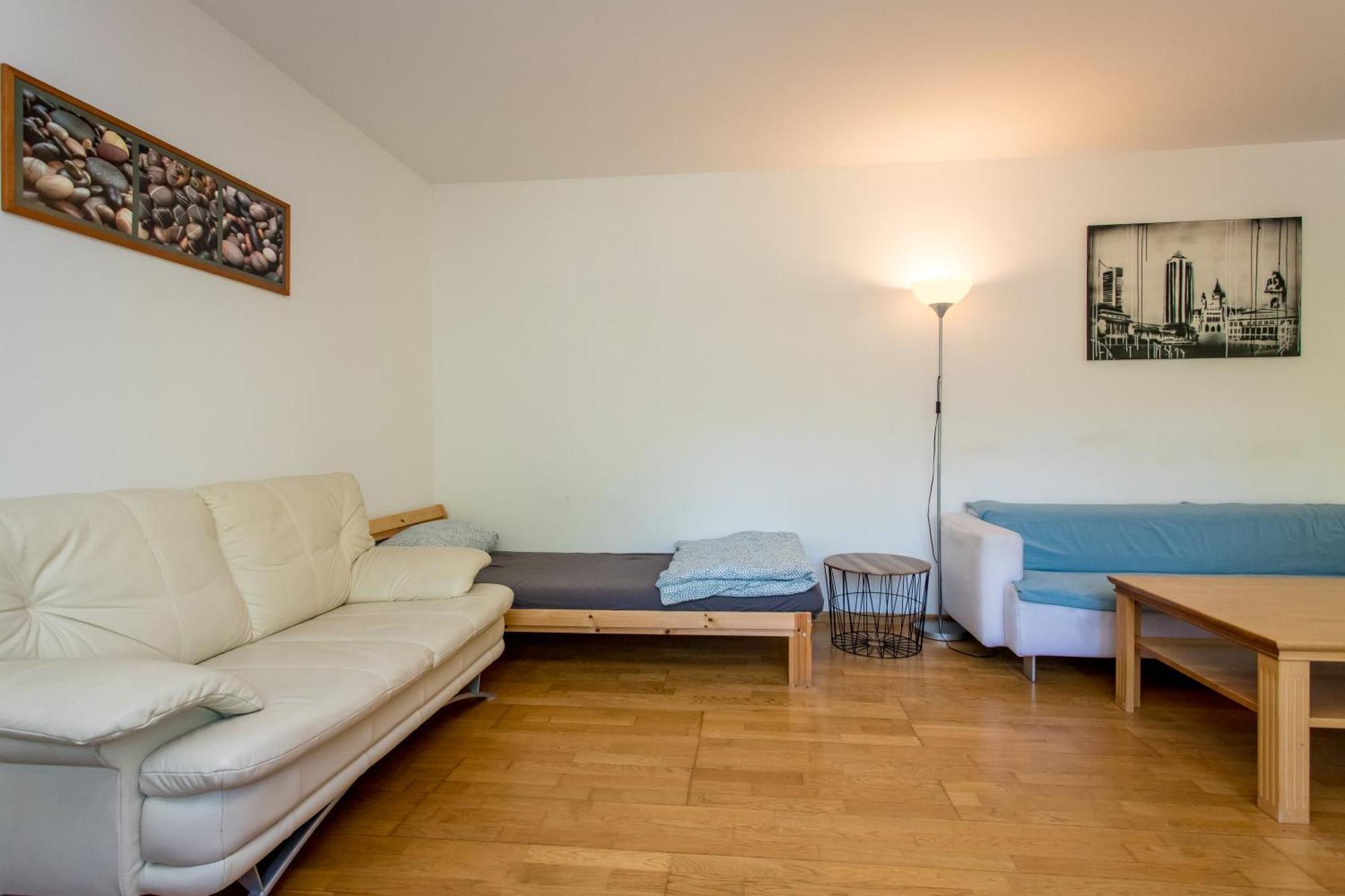 Ferienwohnung Mit 123Qm Fuer 8 Personen Mit Sehr Grossem Garten, Einfache Innen-Ausstattung Leipzig Extérieur photo
