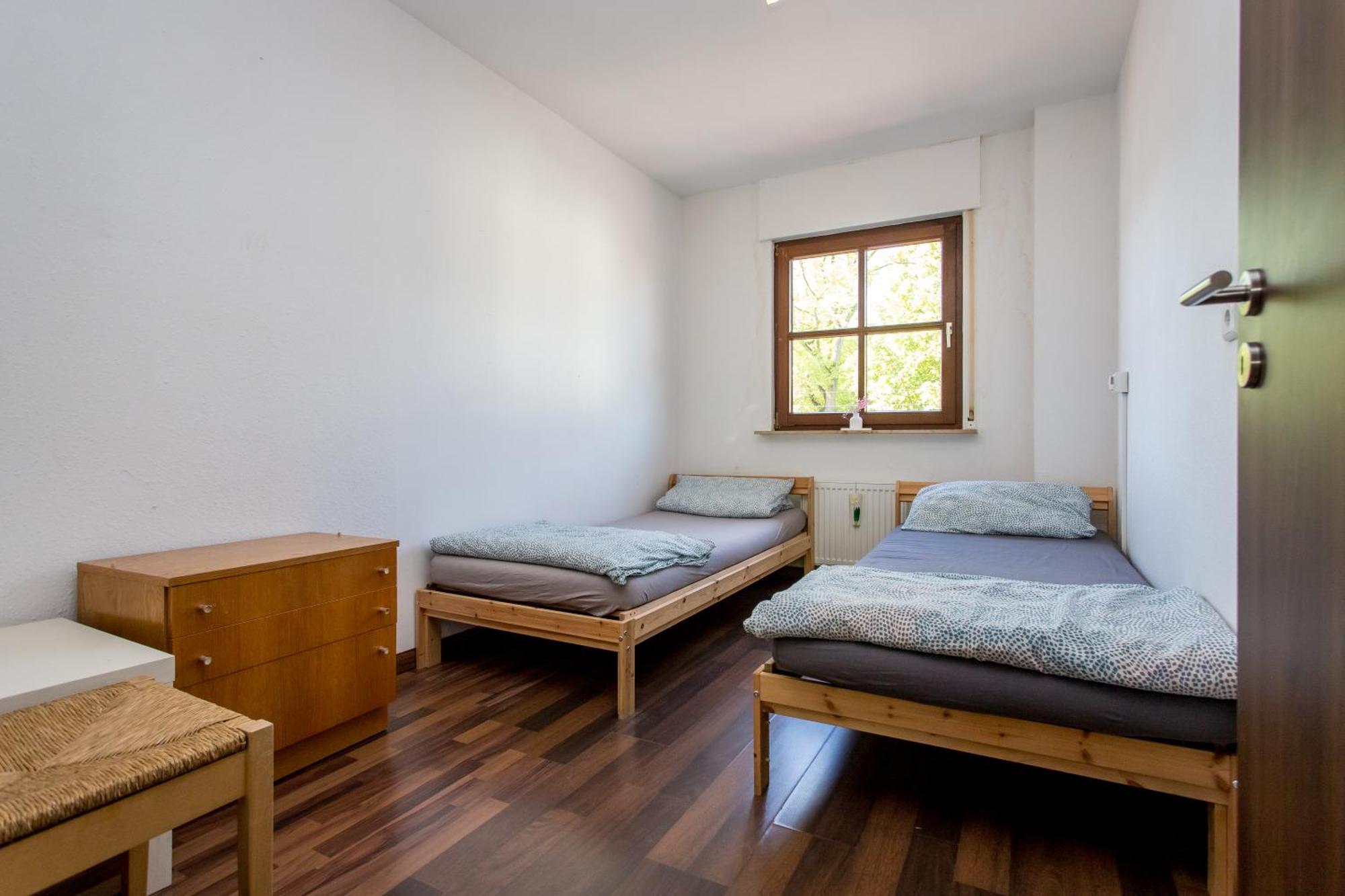 Ferienwohnung Mit 123Qm Fuer 8 Personen Mit Sehr Grossem Garten, Einfache Innen-Ausstattung Leipzig Extérieur photo
