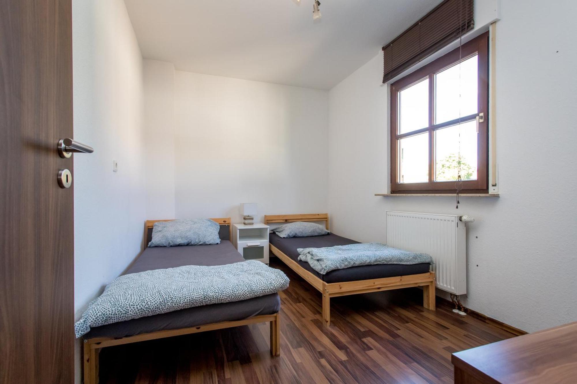 Ferienwohnung Mit 123Qm Fuer 8 Personen Mit Sehr Grossem Garten, Einfache Innen-Ausstattung Leipzig Extérieur photo